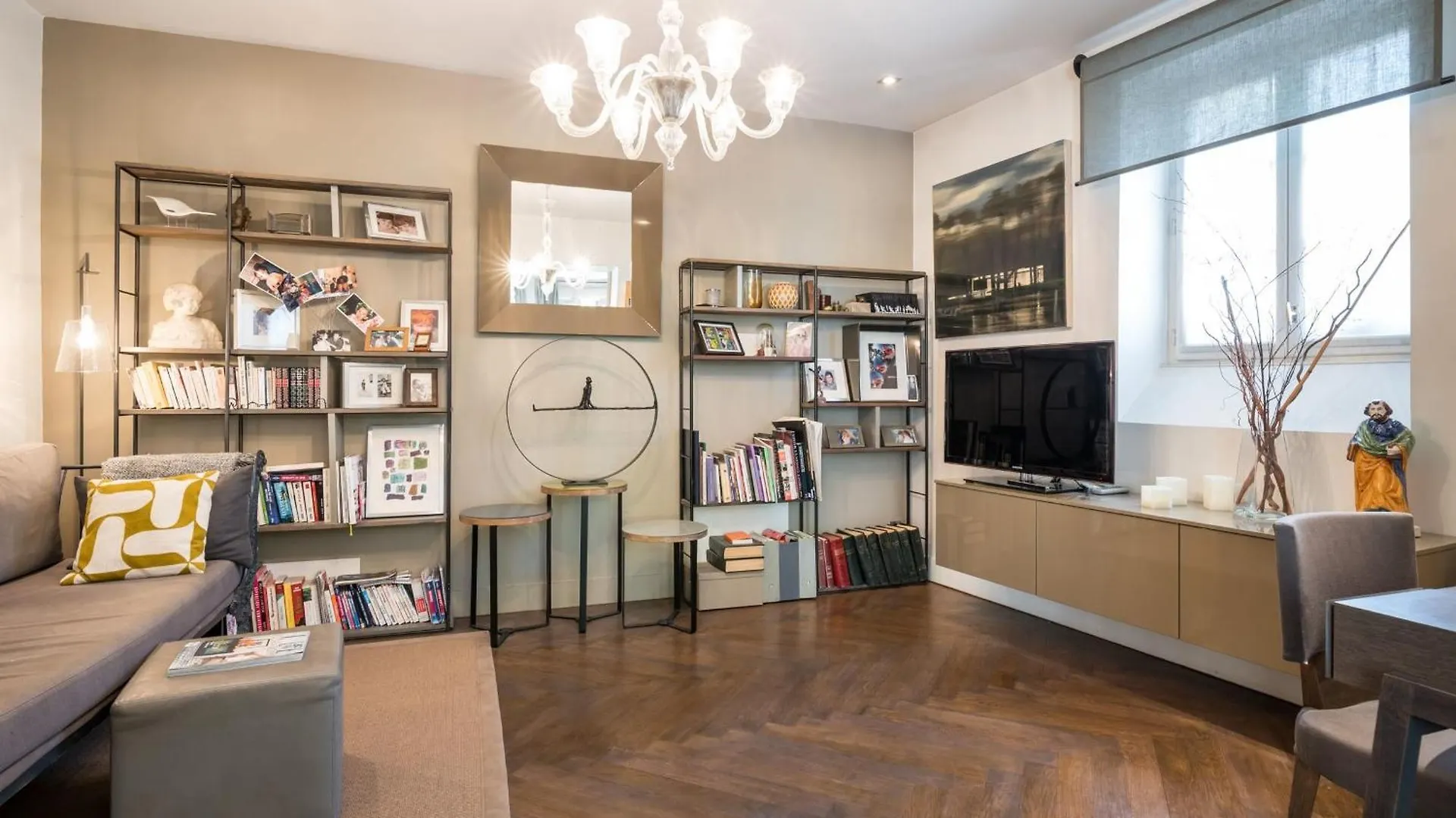 Villa Le Cèdre du Liban -Urban chic house in the city Lyon